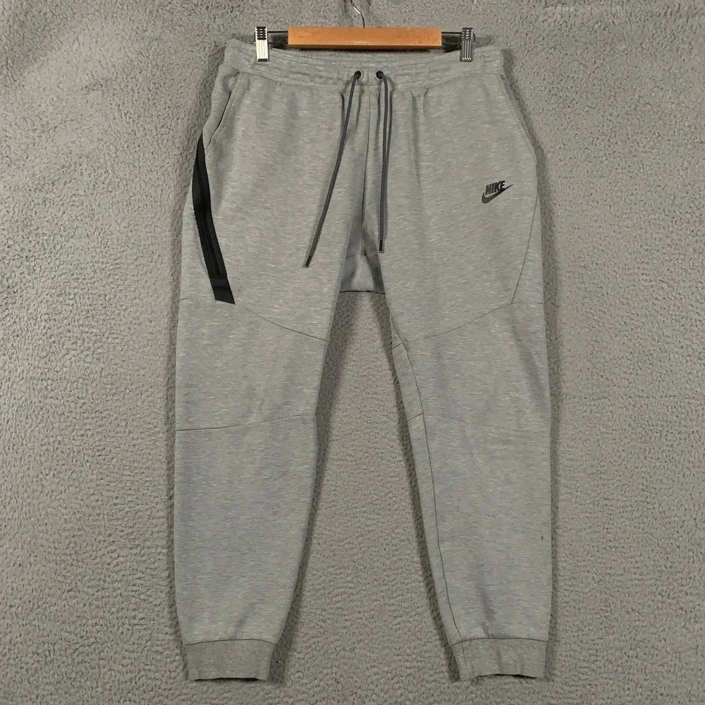 Nike Tech Fleece Joggers Men's Large Grey Tapered Sweatpants Cuffed Activewear L